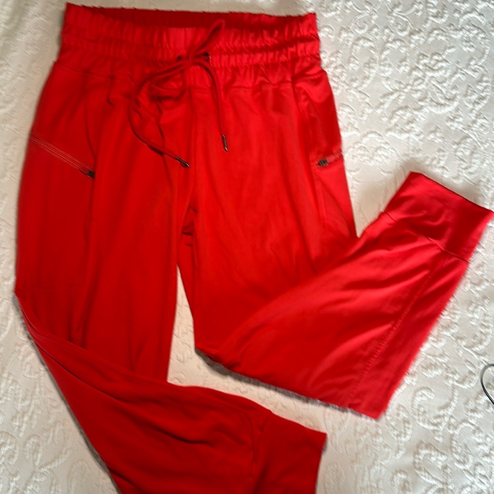 Embracelife Athleisure Womens Green Capri Joggers Size S